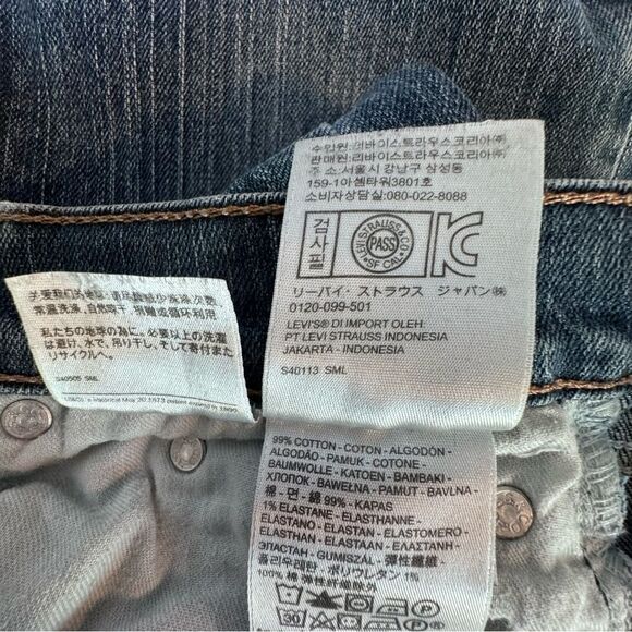 Levi’s Womens Blue Denim Jeans Boho Distressed Cowgirl Size 30 x 29 - Picture 13 of 14